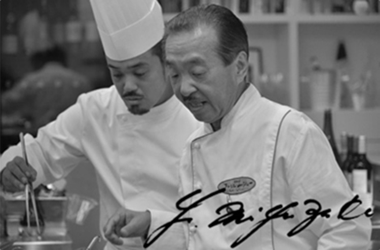 宮崎 康典